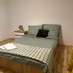 Mirabella House * ジェシュフ