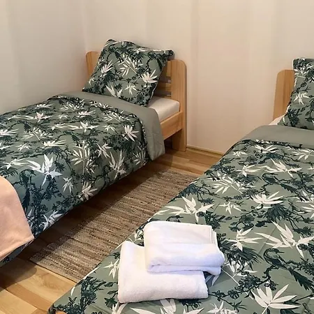 Mirabella House Séjour chez l'habitant Rzeszów