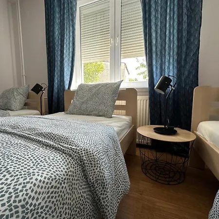 Mirabella House 홈스테이