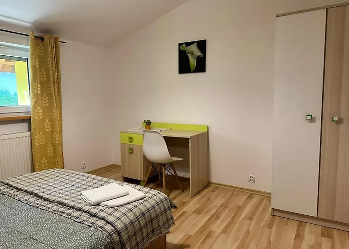 Homestay Mirabella House