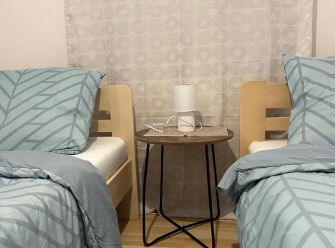 Homestay Mirabella House